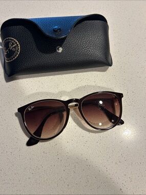 Ray-Ban Women’s Brown Gradient Cat-Eye Sunglasses